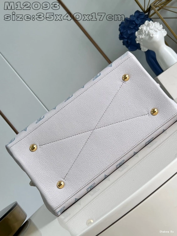VUITTON CARMEL LOUIS 0719